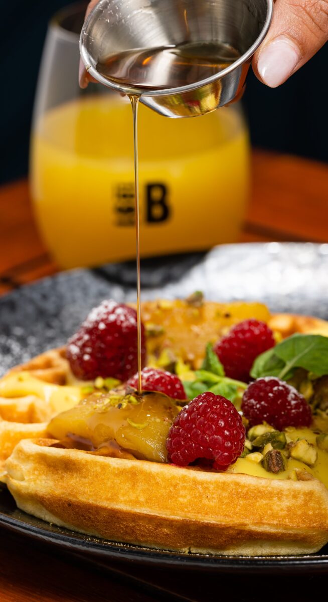 Bistro + Bar Toronto East End Restaurant The Broadview Hotel