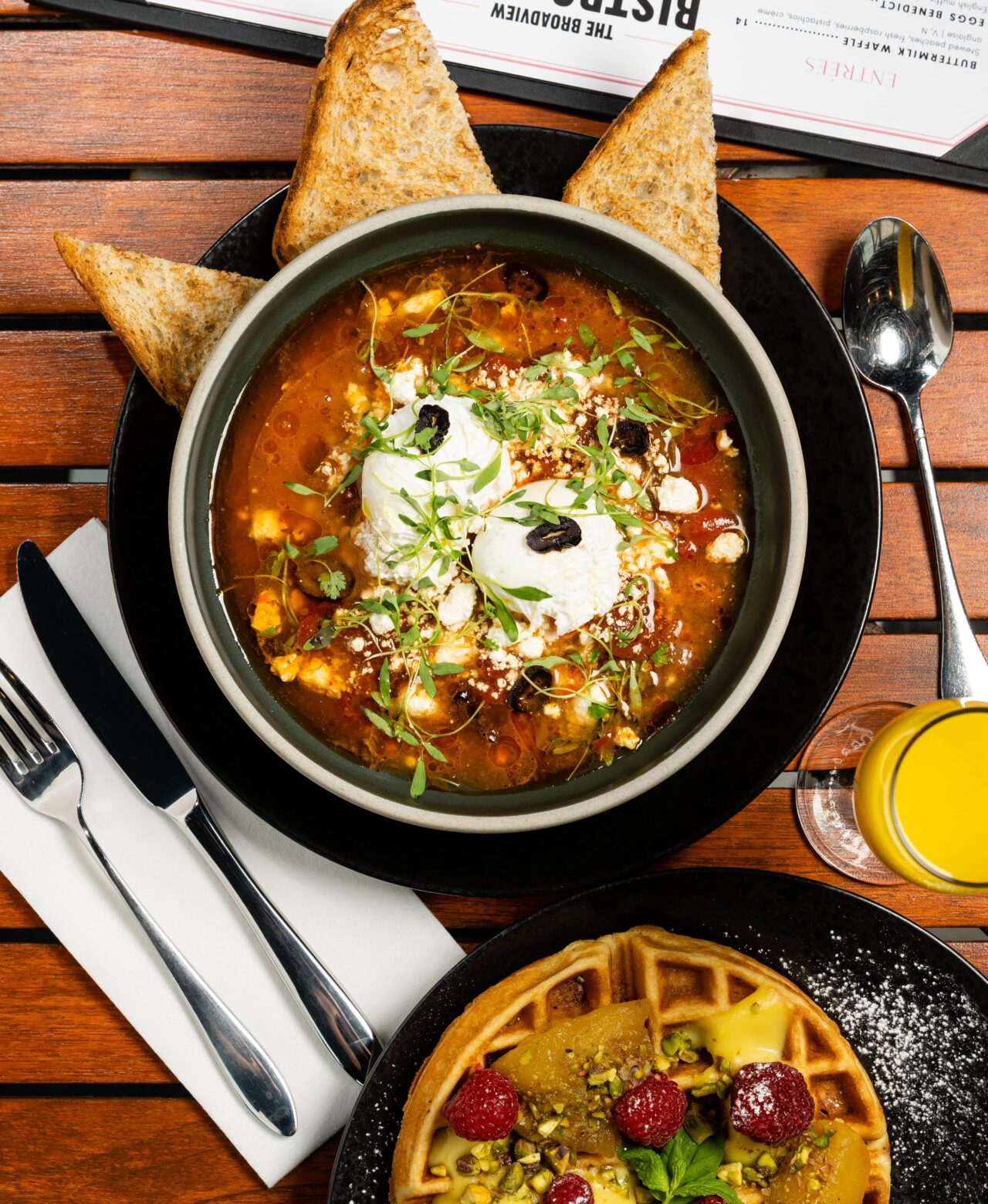 Bistro + Bar Toronto East End Restaurant The Broadview Hotel