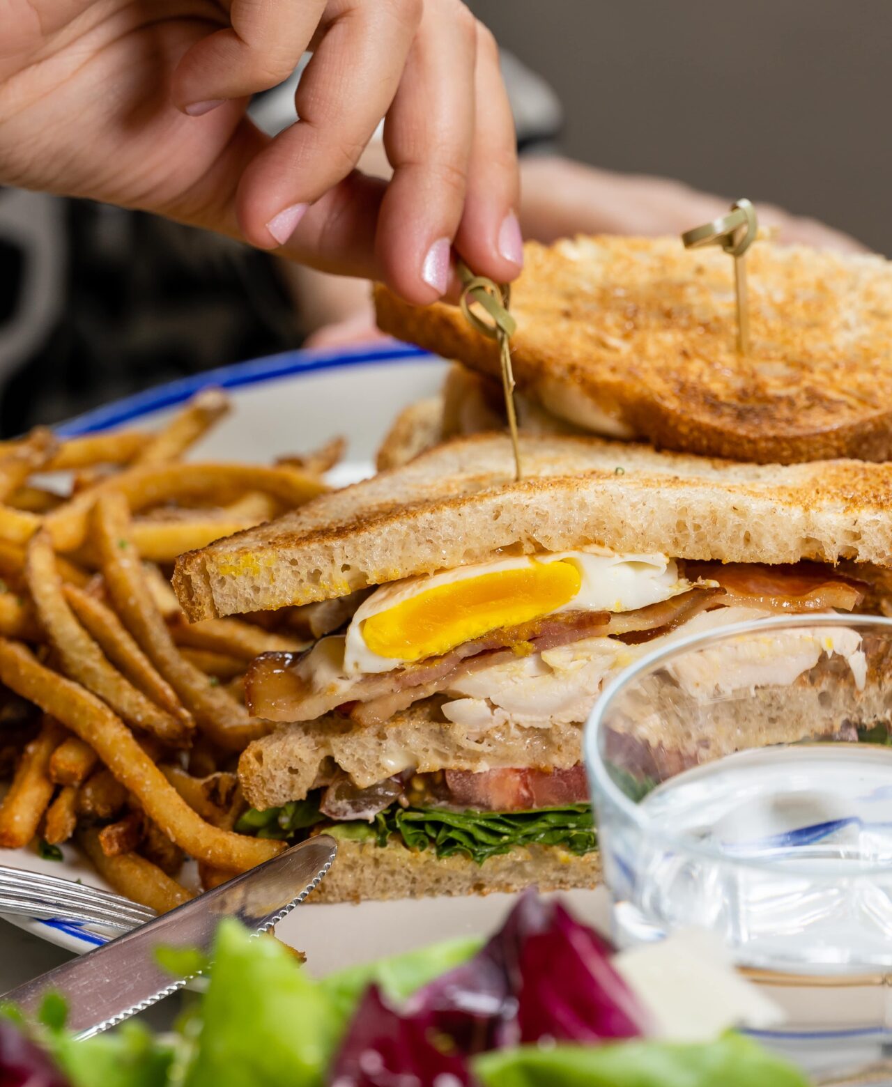 Bistro + Bar Toronto East End Restaurant The Broadview Hotel